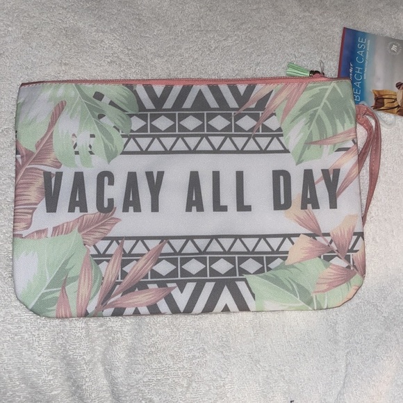 New Water Resistance Beach Case w/touchscreen pockets! Hold wet suit and phone - Picture 9 of 13